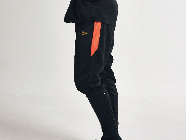 トレーニングジャージ パンツ 写真4